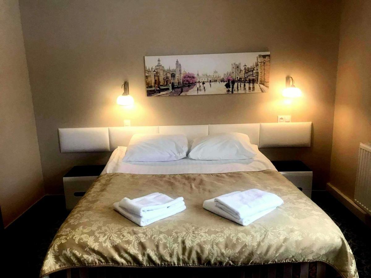 Hotel Venecia Palace Michałowice Eksteriør bilde