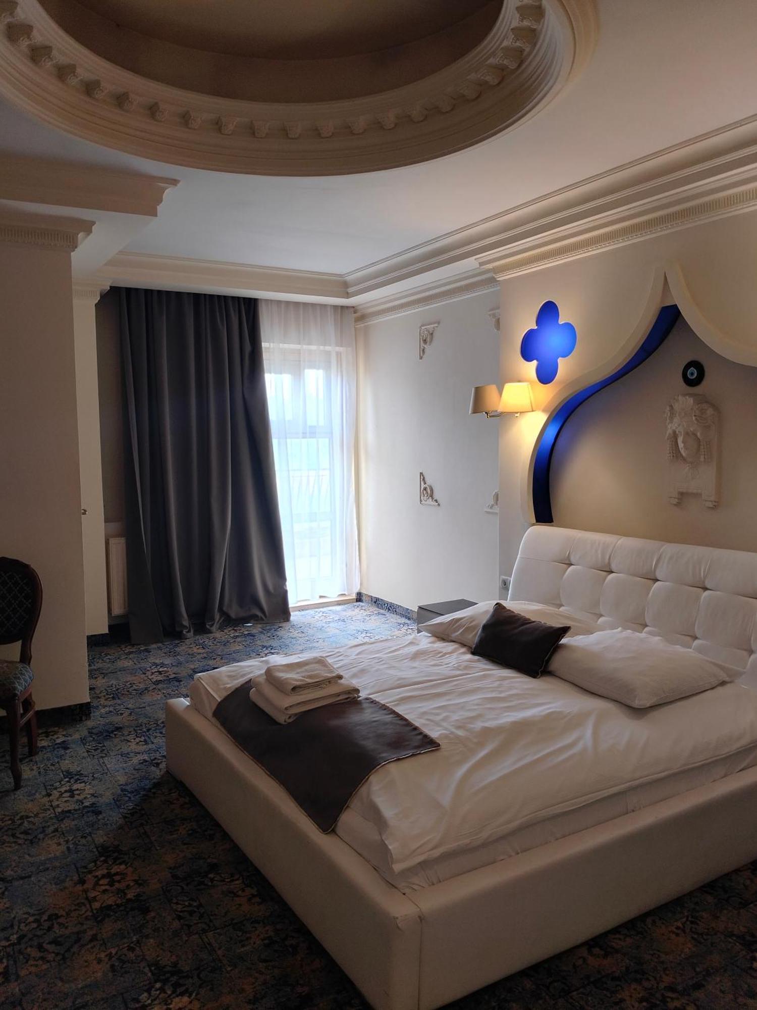 Hotel Venecia Palace Michałowice Eksteriør bilde
