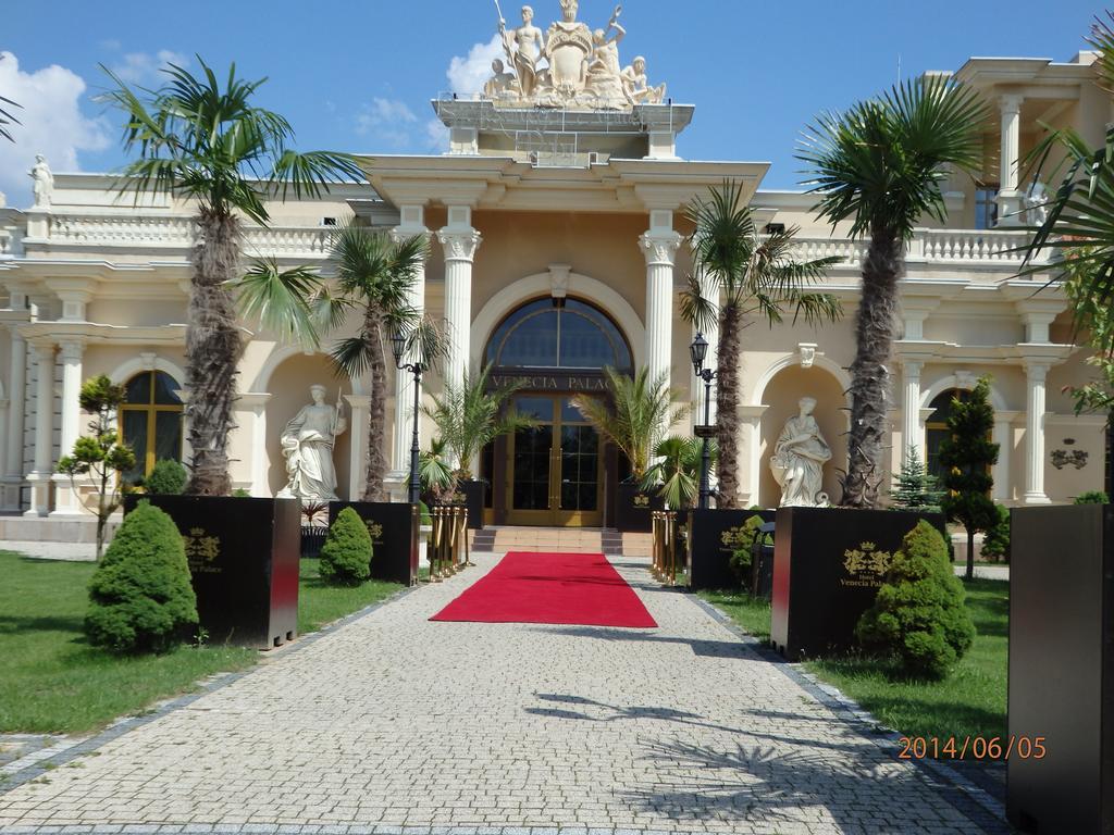 Hotel Venecia Palace Michałowice Eksteriør bilde