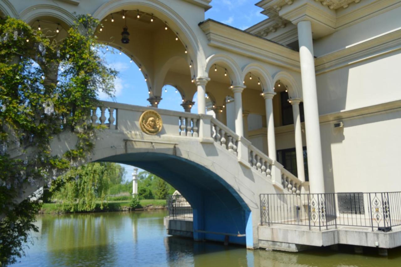 Hotel Venecia Palace Michałowice Eksteriør bilde